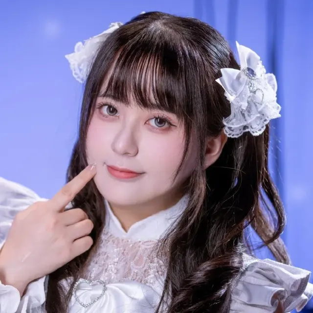 梦沫Momo 图片