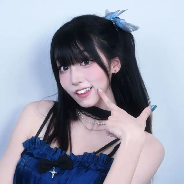 小葵kiki 图片