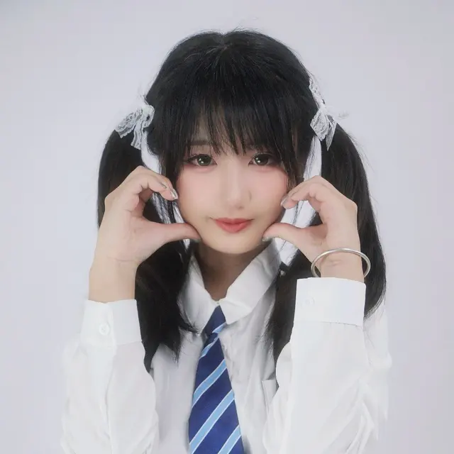 贝晞 图片