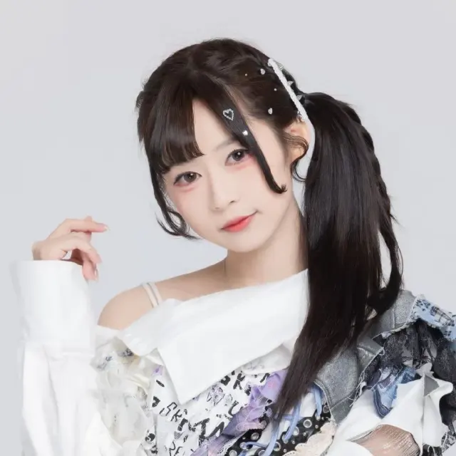 NANA 图片