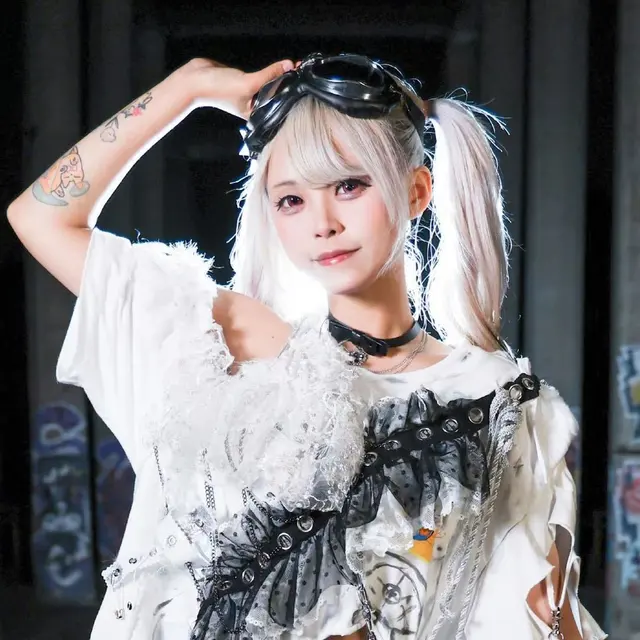 白鳥昼子Hiruko 图片