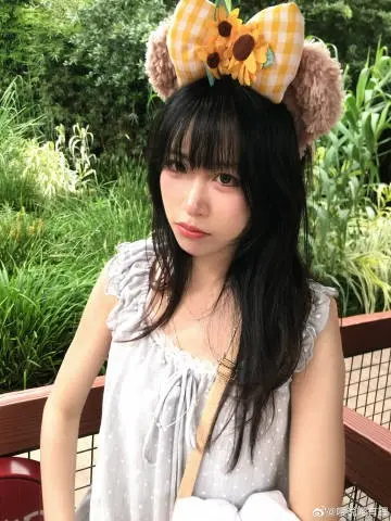 Saya 图片