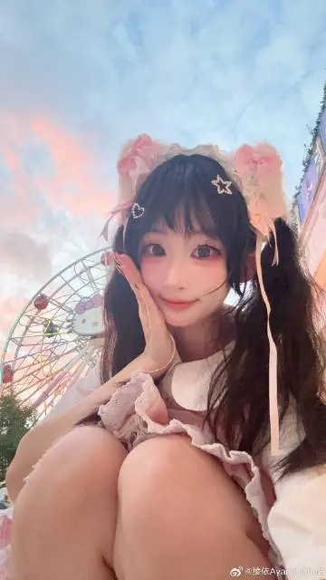 绫依Ayano 图片