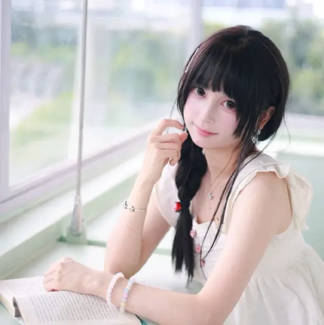 小晞nika 图片