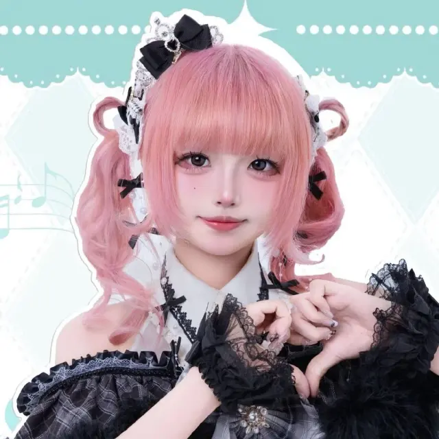 巧薰kaoru 图片