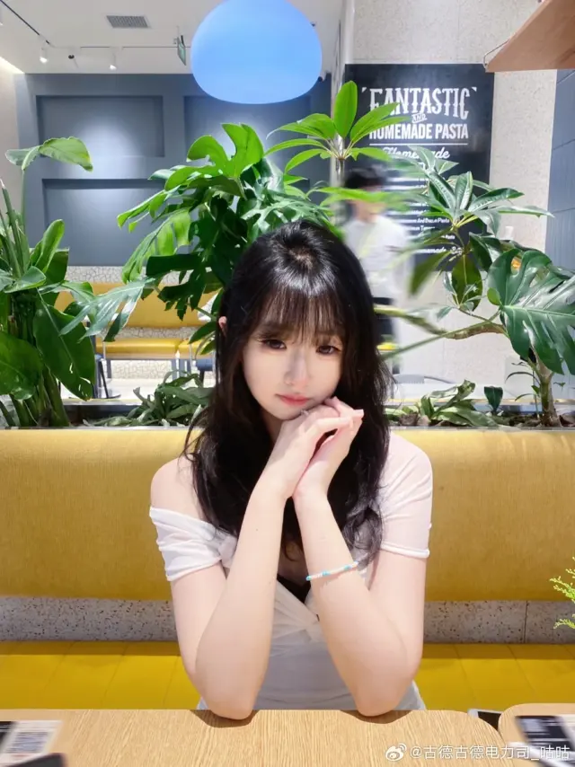 咕咕 图片