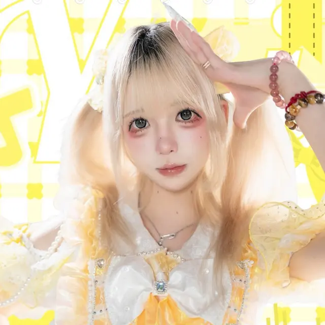 灯灯Yui 图片