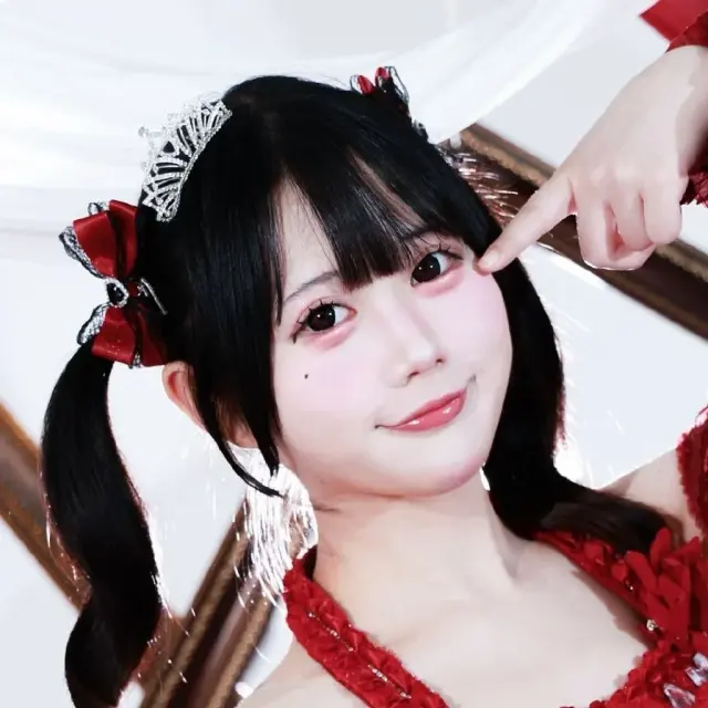 芒芒Miko 图片