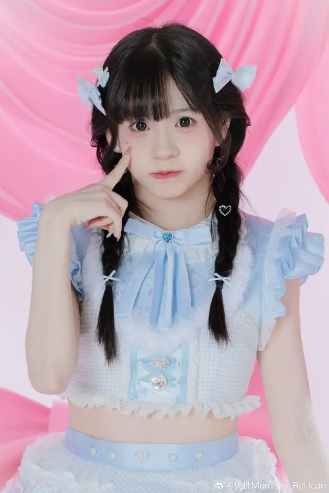 桃桃Momoka 图片