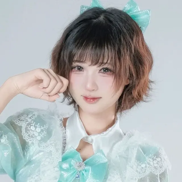 小优yuko 图片