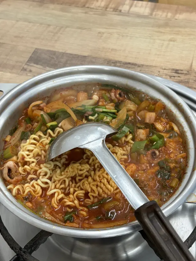 可颂Kana 图片