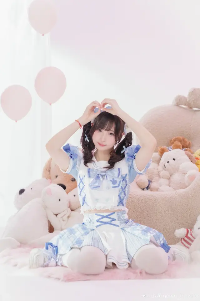 小乖Momo 图片