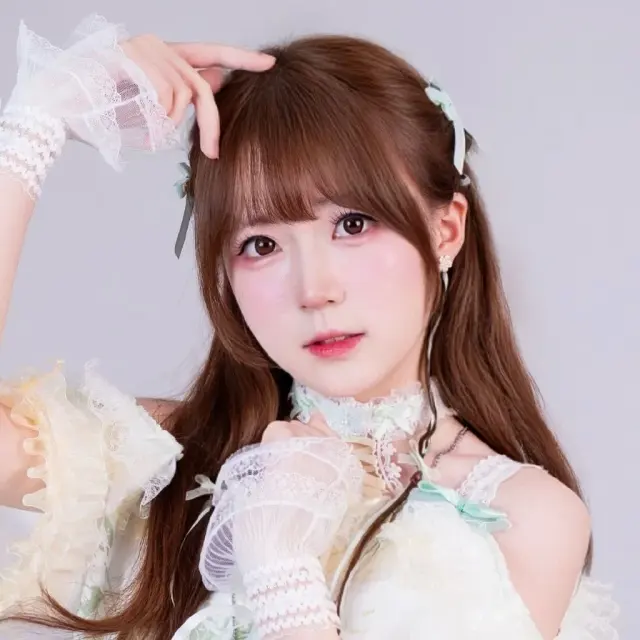 花伶Karin 图片