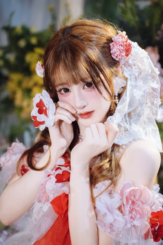 沙沙Sariel 图片